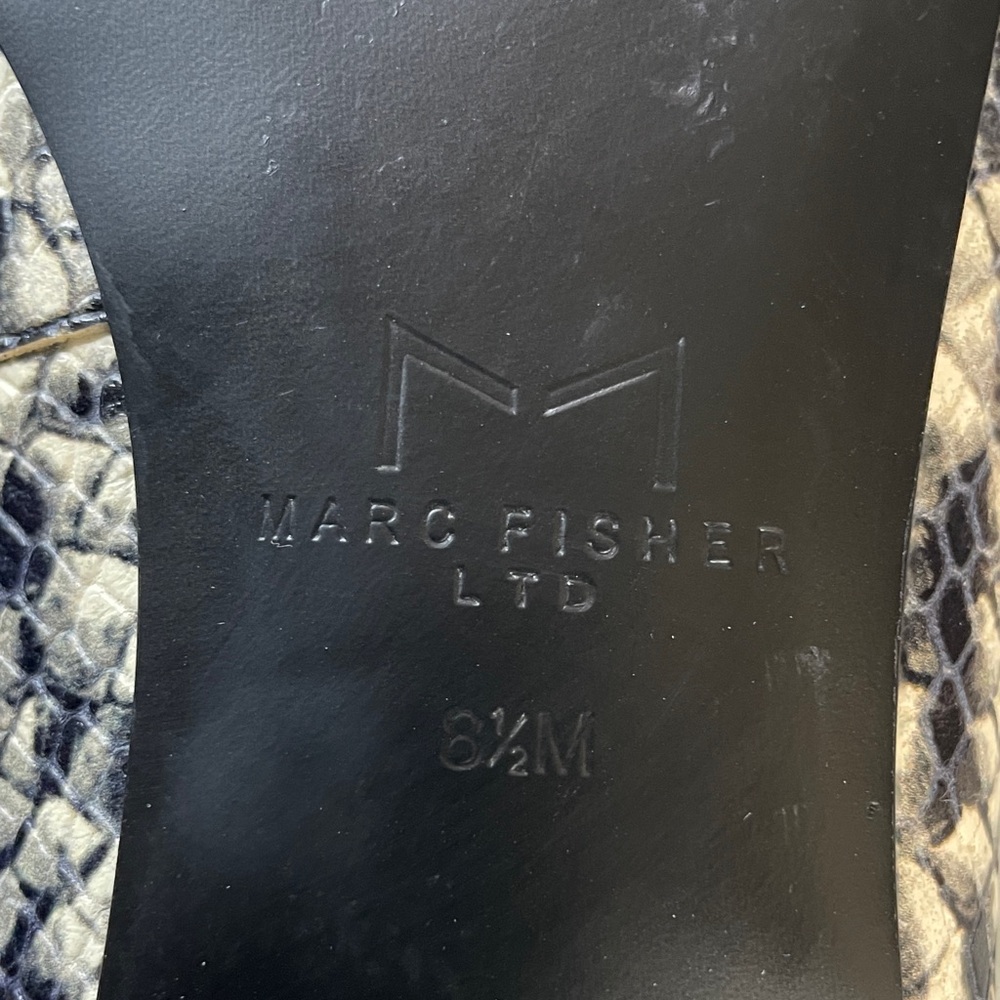 👠 Marc Fisher shoes - Snakeskin Flats - Picture 10 of 13